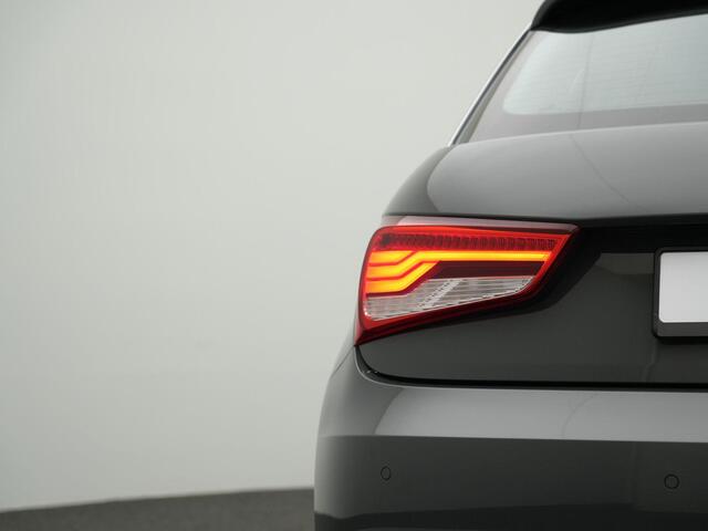 Audi A1 Sportback 1.0 TFSI 95 pk S-tronic | Stoelverwarming | Keyless Entry | Parkeersensoren achter | Cruise Control | Xenon/LED