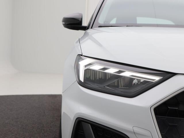 Audi A1 Sportback 25 TFSi S edition | Virtual Cockpit | LED | CarPlay | Sportstoelen | Cruise Control | Sensoren | 17 Inch | 19.947 Km!!