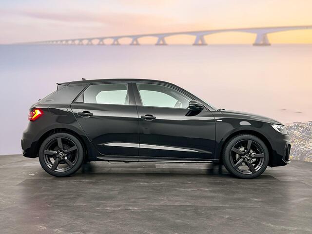 Audi A1 Sportback S edition 25 TFSI 70 kW / 95 PK Sportback 7 versn.