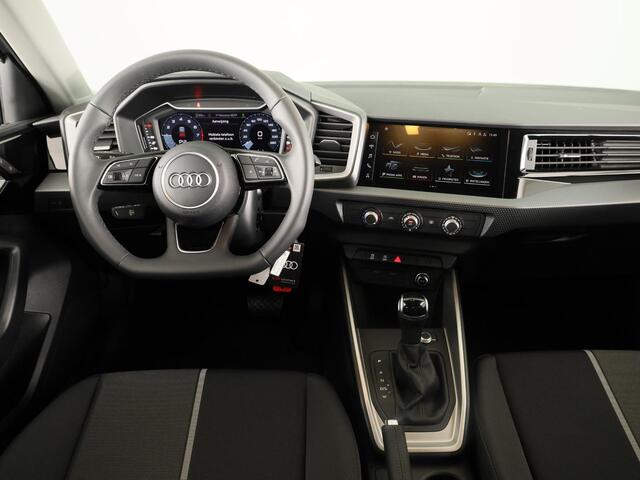 Audi A1 Sportback Advanced edition 25 TFSI 95 pk | Ambient verlichting | Stuur afgevlakt | Buitenspiegels inklapbaar | Zwart dak |