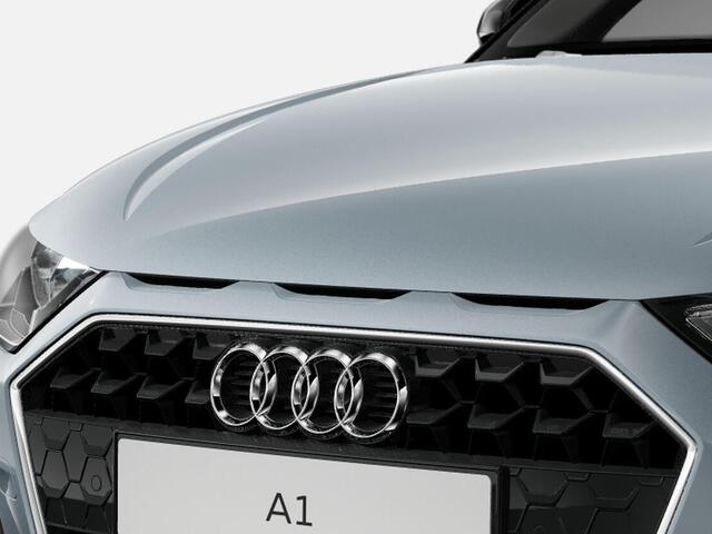 Audi A1 25 TFSI Advanced edition 95 PK · Parkeerhulp plus · Autom. airco 2 zones · Dak in contrastkleur (zwart)