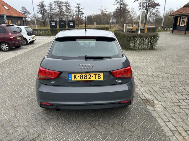 Audi A1 Sportback 1.0 TFSI Lm Airco Cruise Pdc Navi