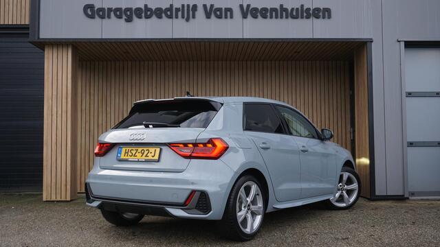 Audi A1 Sportback 30 TFSI 110pk 5Drs S-Line Automaat LED Navi Stoelverwarming Sfeerverlichting 17inch LM Virtual Cockpit *Pijl Grey Metallic*