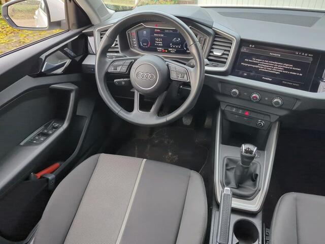 Audi A1 Sportback 25 TFSI Pro Line Audi virtual cockpit / Audi connect / Airco / LM Velgen