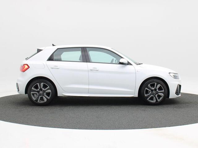 Audi A1 Sportback 25 TFSi S-Line | Adaptive Cruise | Climate Control | Stoelverwarming | Parkeersensoren | Carplay | 17 Inch | 63.342 Km!!