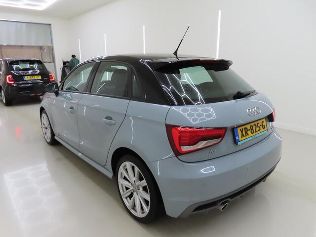Audi A1 Sportback 1.0TFSi Pro Line 5DRS / Airco / Cruise / Navigatie / 17''LMV / Parkeersensoren