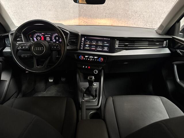 Audi A1 Sportback 25 TFSI Sport (APPLE CARPLAY, CLIMATE, PARKEERSENSOREN, SPORTSTOELEN, LM VELGEN, ARMSTEUN, CRUISE, NIEUWSTAAT)