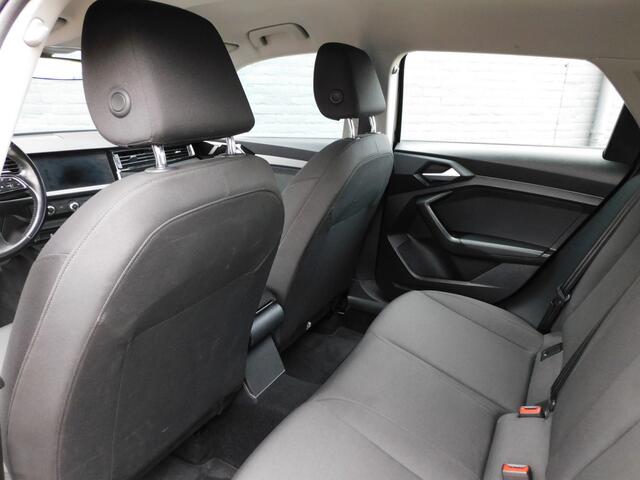 Audi A1 Sportback 25 TFSI edition one 1e EIGENAAR! CARPLAY/ANDROID! CRUISE! AIRCO! LM VELGEN!