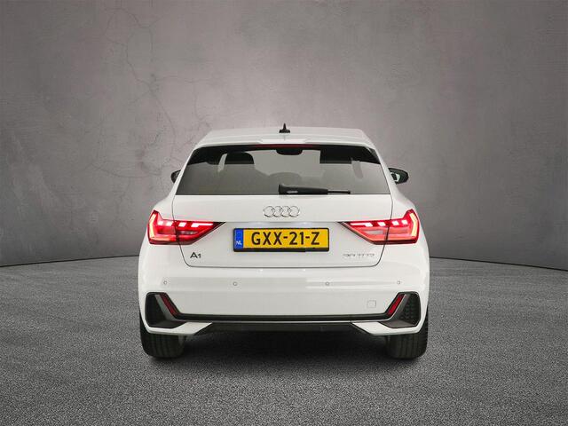 Audi A1 Sportback 30 TFSI S edition | Cruise control | Audi sound | Parkeersensoren | Stoelverwarming | Navigatie | App connect
