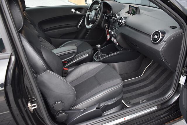 Audi A1 1.0 TFSI S-line Sport Edition | Navi | LED | 17"
