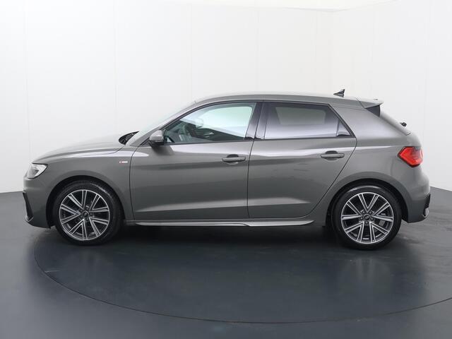 Audi A1 Sportback 25 TFSI S edition | 95 PK | Automaat | Navigatiesysteem | Adaptive cruise control | Climate control | Keyless | S line |