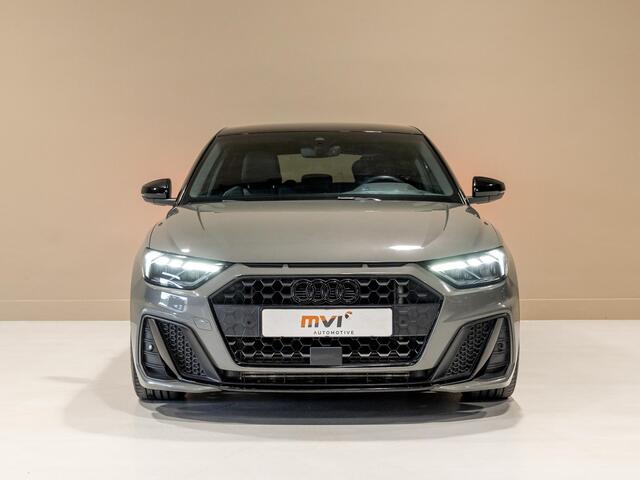 Audi A1 Sportback 40 TFSI 3x S Line edition one / 207pk / Enkei velgen / Stoelverwarming / Sfeerverlichting /