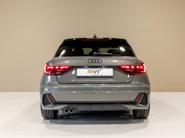 Audi A1 Sportback 40 TFSI 3x S Line edition one / 207pk / Enkei velgen / Stoelverwarming / Sfeerverlichting /