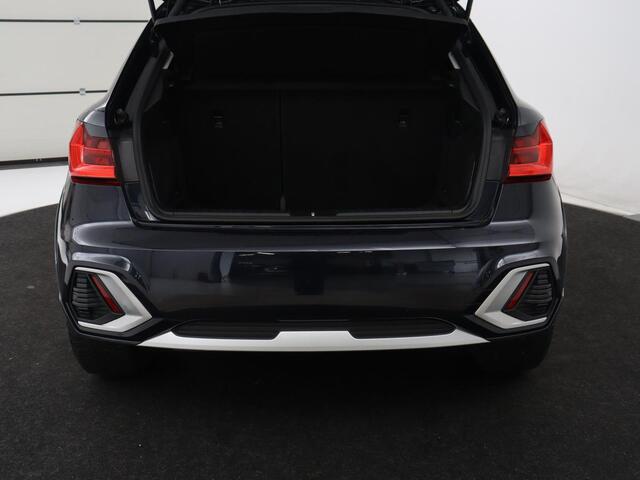 Audi A1 citycarver 30 TFSI epic | Carplay | Full LED | Climate control | Parkeerhulp | Virtual Cockpit | Navigatie | Cruise control | Sportstoelen | Bluetooth