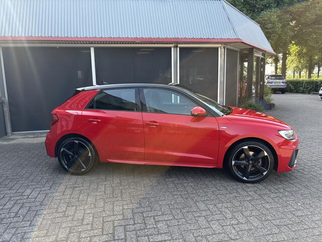 Audi A1 Sportback 30 TFSI S Line
