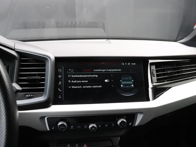 Audi A1 Sportback 30 TFSI S Line edition one | STOELVERW. | PDC | APPLE CARPLAY | CRUISE | NAVI |