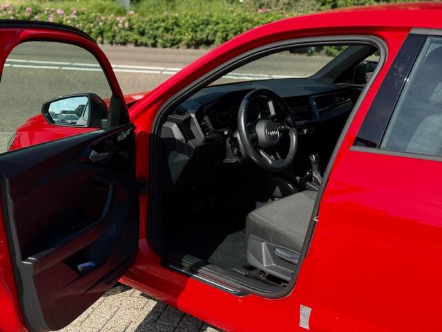Audi A1 1.0 85KW A/T KEYLESS CARPLAY DIGITAAL DASHBOARD