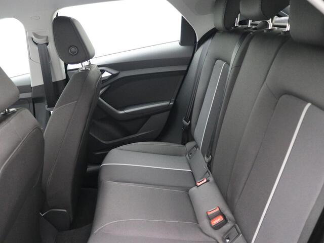 Audi A1 Sportback 30 TFSI Pro Line 110PK Automaat / Digitaal Dashboard / Stoelverwarming / Led Verlichting / All Season Banden / Dealeronderhouden / 1ste Eigenaar /