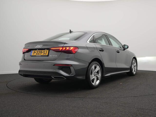 Audi A3 Limousine 30 TFSI S edition - Automaat - Navigatiesysteem - 2x S-Line