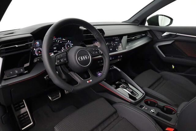 Audi A3 Limousine S Edition 35 TFSI 150 pk | Comfortpakket plus | Sonos premium 3d | Glazen panoramadak |