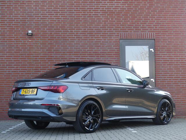 Audi A3 Limousine 35 TFSI S-Line / Panoramadak