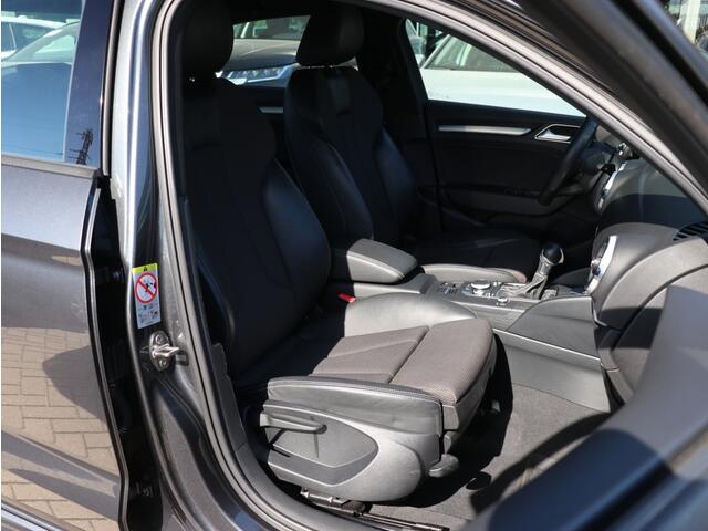 Audi A3 30 TFSI Sport S Line Edition I Automaat I Navi I Half-leder
