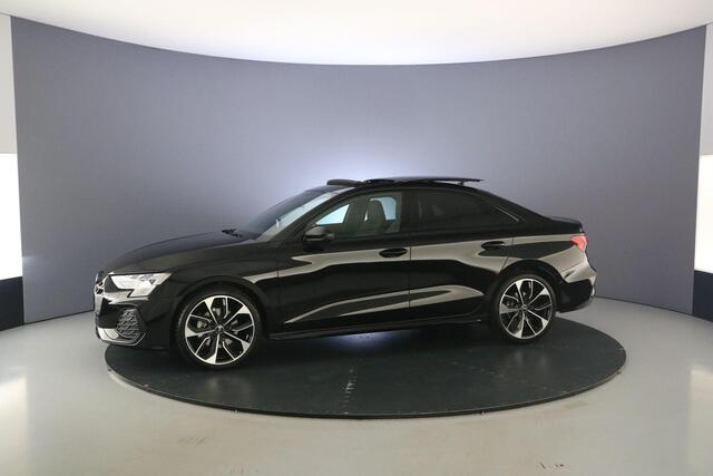 Audi A3 Limousine 35 TFSI S edition | Sonos | Pano | Matrix | Electrische bestuurderstoel | Headup | Alcantara |