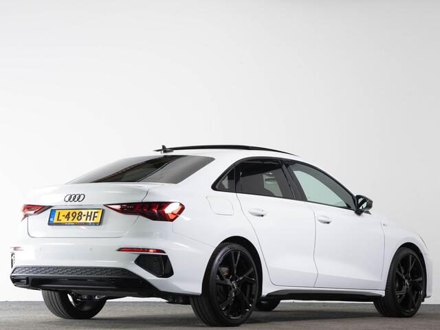 Audi A3 Limousine S-Line 35 TFSI 150 pk Automaat | Matrix LED | Panoramadak | Bang & Olufsen | Navigatie |