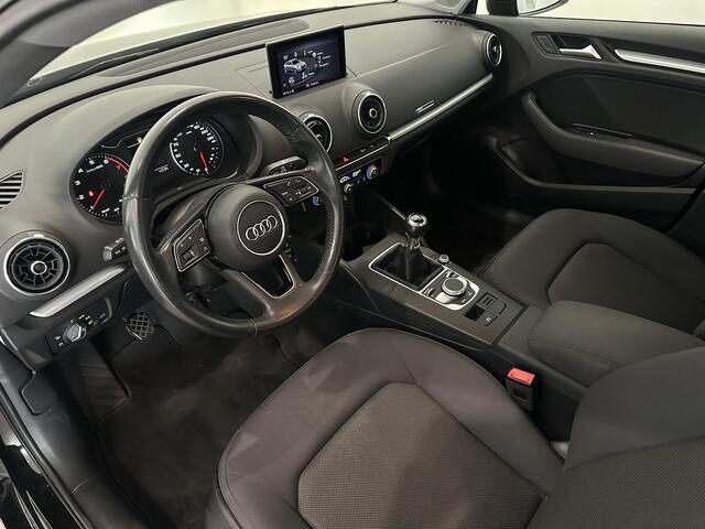Audi A3 Limousine 30 TFSI Pro Line | Navigatie | Climate Control | Cruise Control | Parkeersensoren | Lichtmetalen velgen 16"