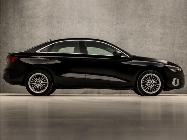 Audi A3 Limousine 30 TFSI Advanced Sport Automaat (GROOT NAVI, APPLE CARPLAY, CAMERA, LM VELGEN, DIGITAAL DASHBOARD, SPORTSTOELEN, NIEUWE APK, NIEUWSTAAT)