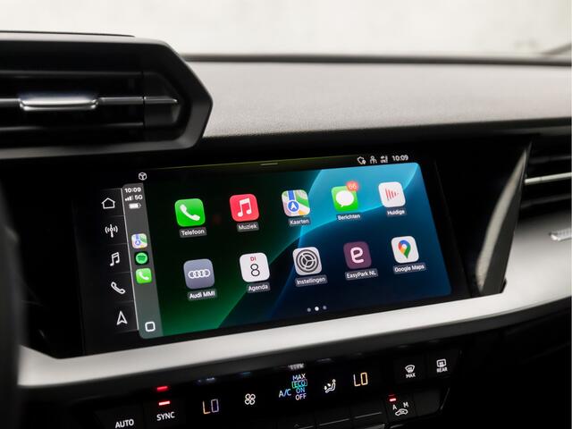 Audi A3 Limousine 30 TFSI Advanced Sport Automaat (GROOT NAVI, APPLE CARPLAY, CAMERA, LM VELGEN, DIGITAAL DASHBOARD, SPORTSTOELEN, NIEUWE APK, NIEUWSTAAT)