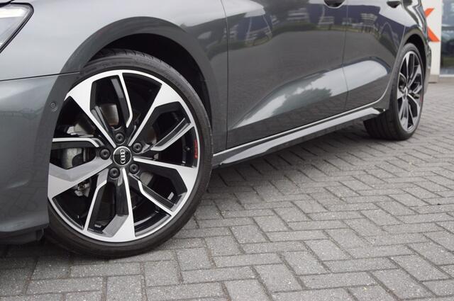 Audi A3 Limousine 1.5 TFSI S-line 150pk/ Panodak/ LED/ Carbon / 26.700km !!