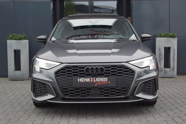 Audi A3 Limousine 1.5 TFSI S-line 150pk/ Panodak/ LED/ Carbon / 26.700km !!