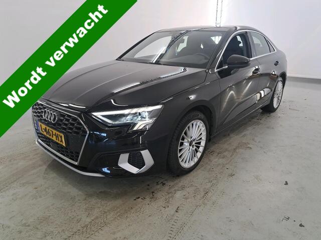 Audi A3 Limousine 35 TFSI Busn. ed. NL-auto / Sportstoelen / Led kopl. / Apple,android