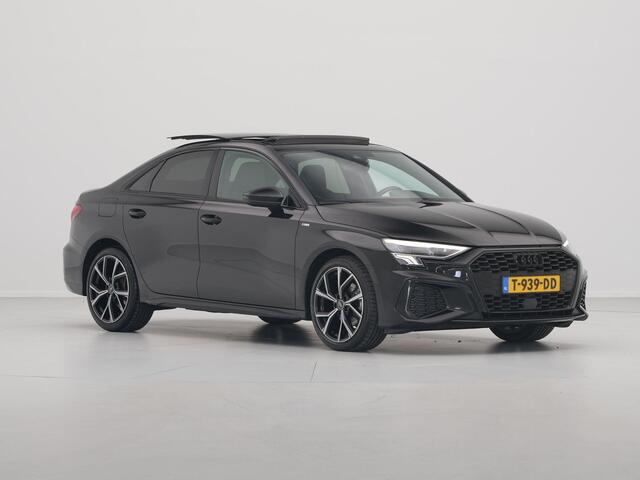 Audi A3 Limousine 35 TFSI 150pk S-Tronic S-Line edition Panorama Navigatie Acc Led
