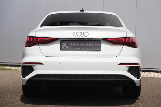 Audi A3 Limousine 30 TFSI S edition 2X S Line Automaat Half Leder Full LED 18 inch Zwarte RS Look Velgen All Season Getint Glas Navigatie Clima Cruise Carplay Android