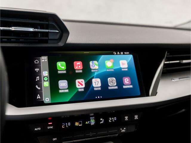 Audi A3 Limousine 35 TFSI Sport 150Pk Automaat (APPLE CARPLAY, GROOT NAVI, CLIMATE, PARKEERSENSOREN, SPORTSTOELEN, LED KOPLAMPEN, CRUISE, NIEUWE APK, NIEUWSTAAT)