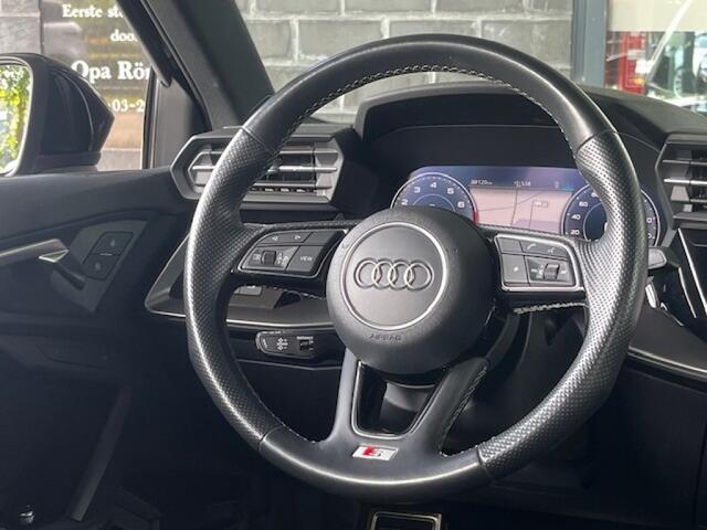 Audi A3 SPORTBACK 45 TFSI E S-LINE LEDER - PANO - ORG. NL