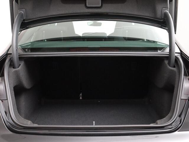 Audi A3 Limousine 35 TFSI S edition 150PK! | Sport Uitvoering! | Navigatie | LED!