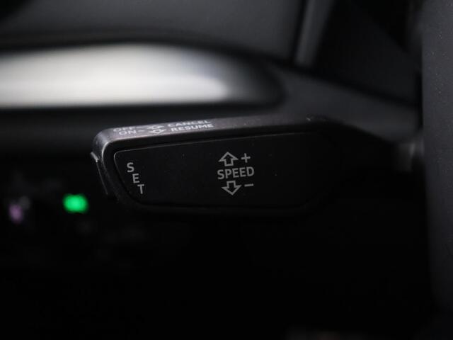 Audi A3 1.0 TFSI Sport S Line Edition | Panoramadak | Keyless | Full LED | Half leder | Navigatie | Sportstoelen | Climate control