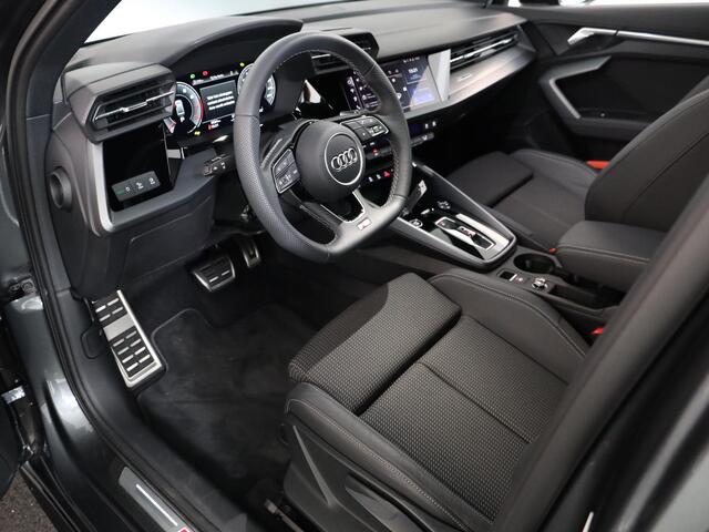 Audi A3 Limousine 30 TFSI S edition 116 pk S-tronic | Verlengde garantie | Navigatie | Parkeersensoren (Park assist) | Achteruitrijcamera | Adaptieve cruise control | S-Line |