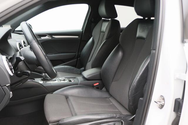 Audi A3 Limousine 35 TFSI CoD Sport S Line Edition Automaat LED, Navigatie, Climate, Cruise, PDC, 18"