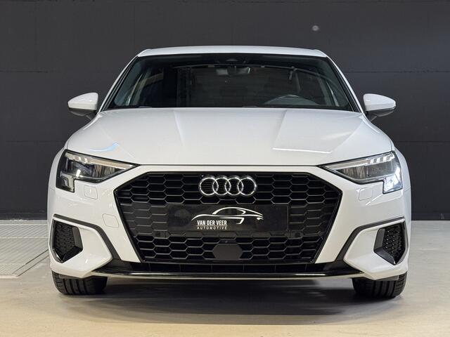 Audi A3 Limousine 35 TFSI 150PK Business Edition Automaat | Nieuw model | Afn. trekhaak | Virtual | Full LED