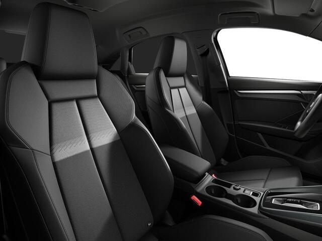 Audi A3 Limousine 30 TFSI Advanced edition 116 PK · Assis.pak Driving+Parking plus · Optiekpakket zwart plus · Privacyglas