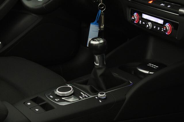 Audi A3 Cabriolet 35 TFSI CoD Pro Line 150pk > Cabrio/nieuw staat!/NAP/Goed onderhouden