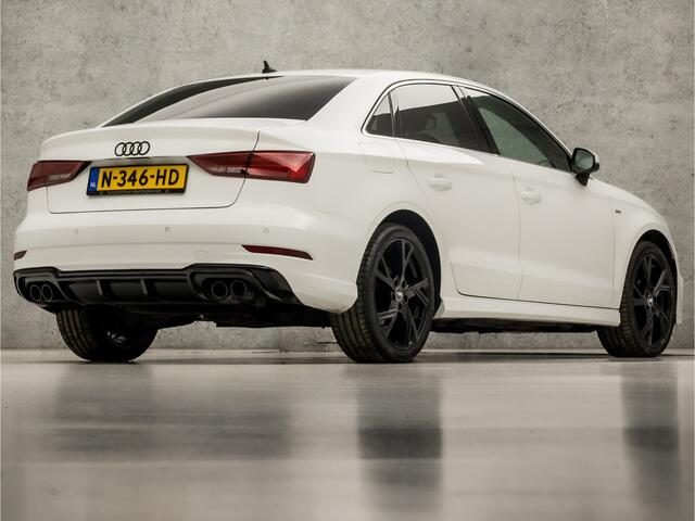 Audi A3 Limousine 35 TFSI S-Line Sport 150Pk Automaat (GROOT NAVI, CLIMATE, BANG&OLUFSEN, STOELVERWARMING, SPORTSTOELEN, LED KOPLAMPEN, GETINT GLAS, CRUISE, NIEUWSTAAT)