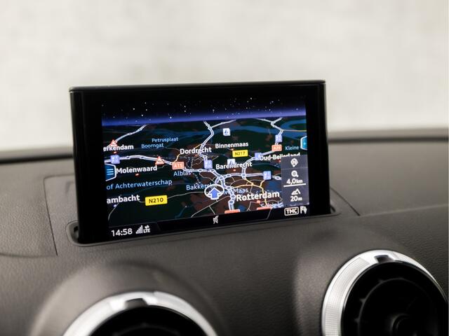 Audi A3 Limousine 35 TFSI S-Line Sport 150Pk Automaat (GROOT NAVI, CLIMATE, BANG&OLUFSEN, STOELVERWARMING, SPORTSTOELEN, LED KOPLAMPEN, GETINT GLAS, CRUISE, NIEUWSTAAT)