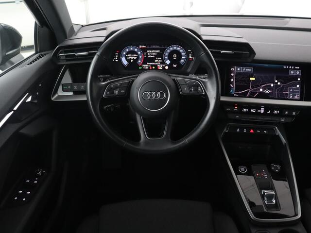 Audi A3 30 TFSI Business edition | Trekhaak | Adaptive cruise | Carplay | Park Assist | Climate control | Virtual Cockpit | Full LED | Sportstoelen | Navigatie | Parkeerhulp
