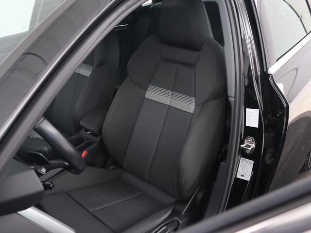 Audi A3 30 TFSI Business edition | Trekhaak | Adaptive cruise | Carplay | Park Assist | Climate control | Virtual Cockpit | Full LED | Sportstoelen | Navigatie | Parkeerhulp