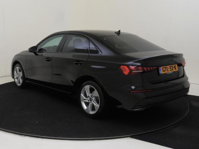 Audi A3 Limousine 35 TFSI Advanced edition | Parkeerassistent | Audi virtual cockpit plus | Cruise control | CarPlay | Navigatie Plus | Parkeersensoren | Dynamische knipperlichten |